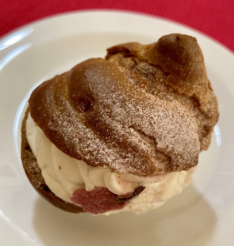 7506F72A-2F24-4013-A75D-38A852140A24