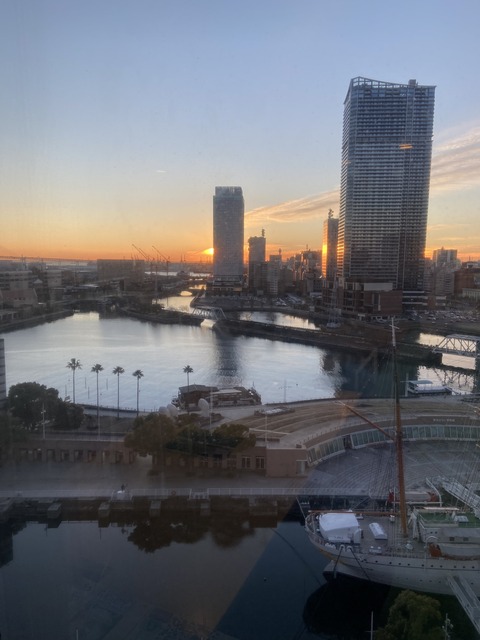 5CB06FAC-49F7-4030-821C-517B1B2CF310