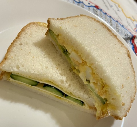 511F486E-6BF7-41DF-BA25-B47A56AD1420