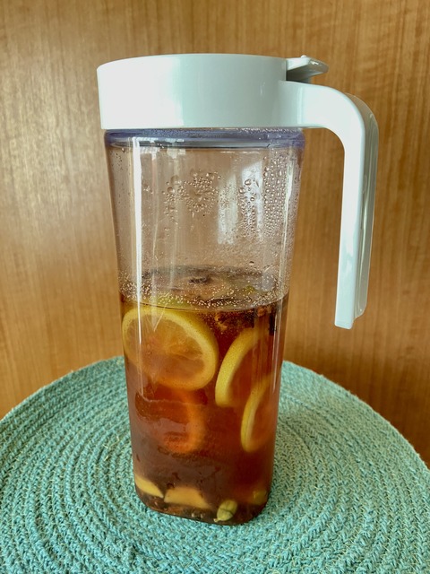 E241A305-300E-42A5-916A-EA0B64143ACB