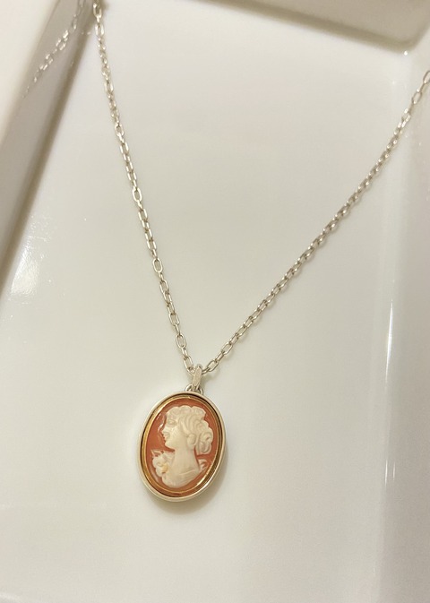 FE13FDE9-5ACD-4A24-BFFE-2F34A1690FB1