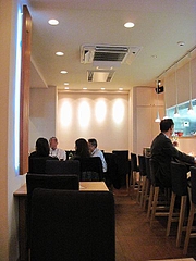 DOURAKUDA_CAFE_03