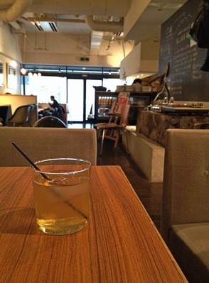 nakame_lounge_2014_01