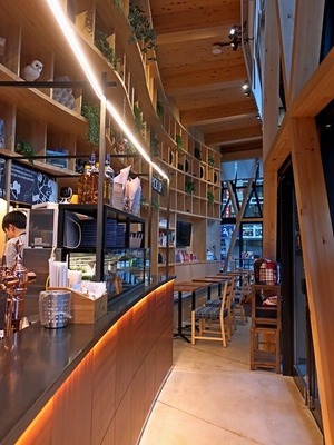 GLOBAL_RING_CAFE_03