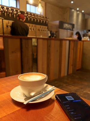 MAHOLLO_CAFE_05