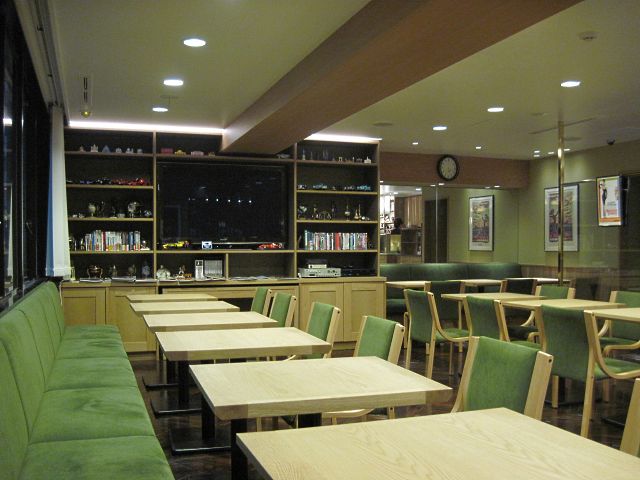 文庫cafe みねるばの森 九段下 つ な関西人の観察日記