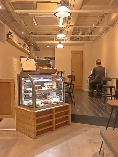 4 4 Seasons Coffee 四谷三丁目店 オールシーズンズコーヒー 四谷三丁目 つ な関西人の観察日記
