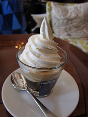 mama5108cafe_05