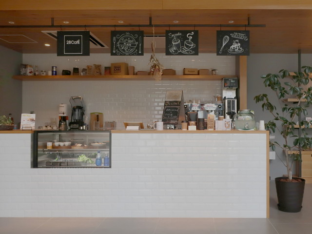 熊谷カフェラリーシリーズ2018 その3 28cafe ニジュウハチカフェ 熊谷 つ な関西人の観察日記