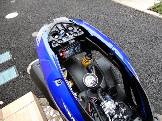 シグナスX 4型 KOSOテール・フェンダーレスKIT組み込み : T