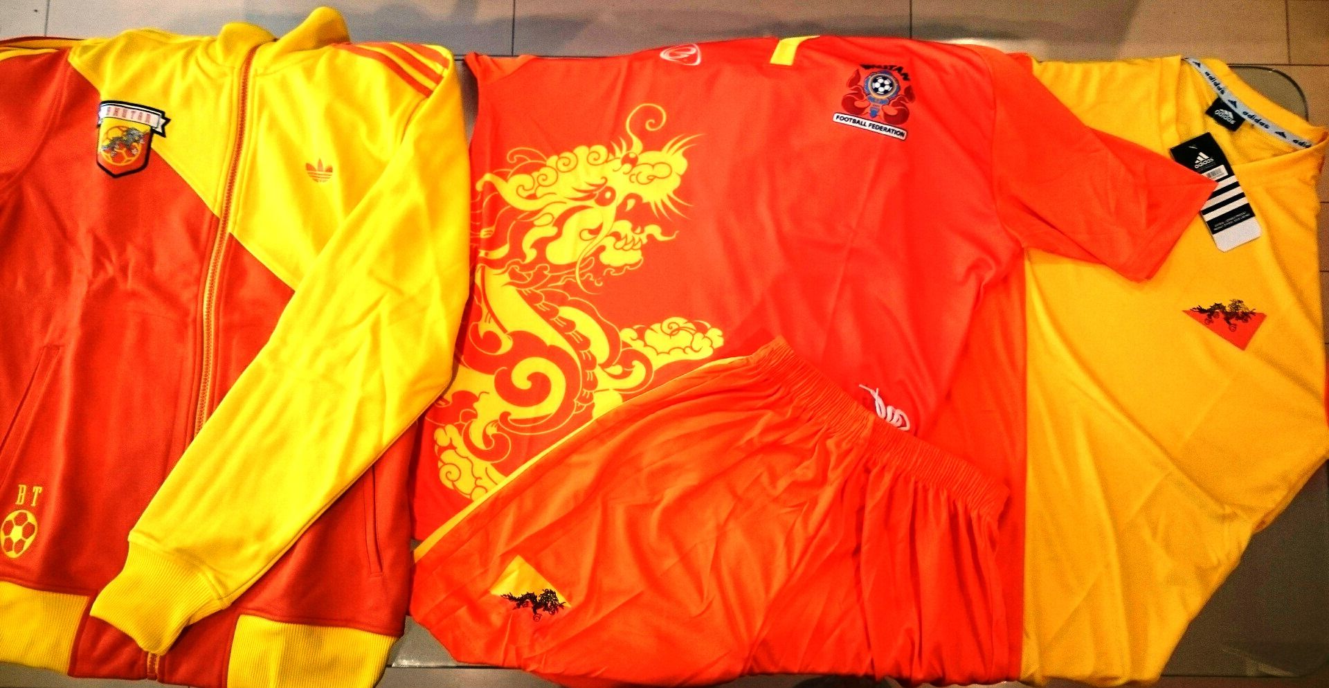 adidas アディダス 国別ブータンTT ジャージM 代表 サッカー