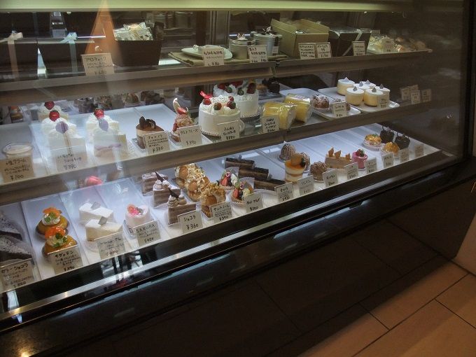 武蔵小金井 パティスリー メリクリ Patisserie Meri Cri 我は偏食を愛す 武蔵小金井 パティスリー メリクリ Patisserie Meri Cri 我は偏食を愛す