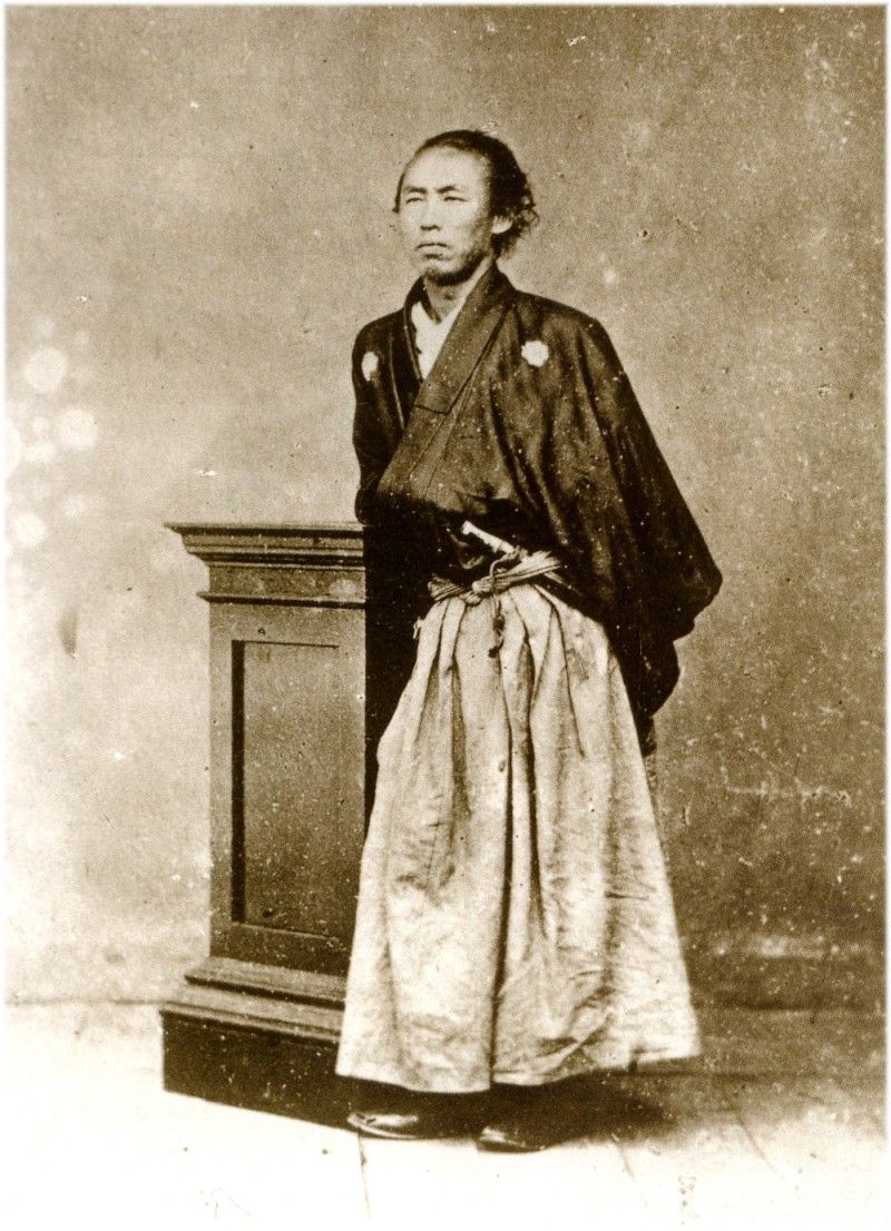 上野彦馬撮影「男性肖像」古写真 幕末志士 明治維新 鶏卵写真 坂本龍馬 高杉晋作 ナガジン」発見！長崎の歩き方