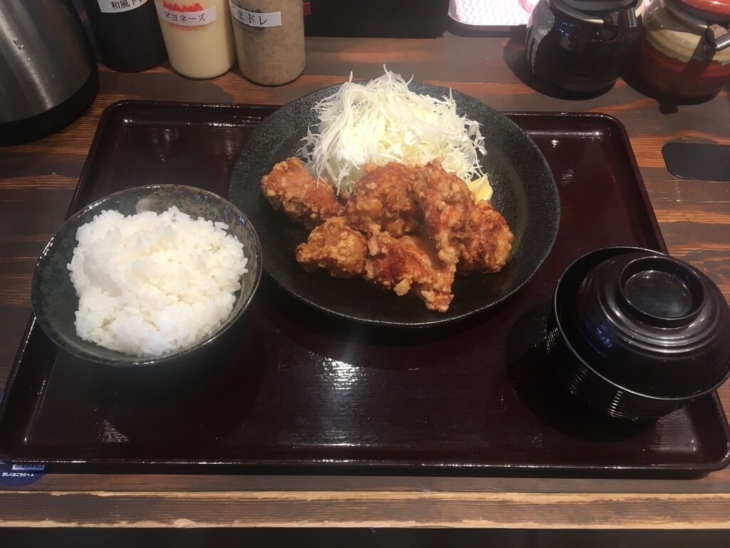 元祖キッシー唐揚げ定食770円 六甲道 きしから 六甲道店 おひとりさまの 今日もご馳走さまでした 元祖キッシー唐揚げ定食770円 六甲道 きしから 六甲道店 おひとりさまの 今日もご馳走さまでした