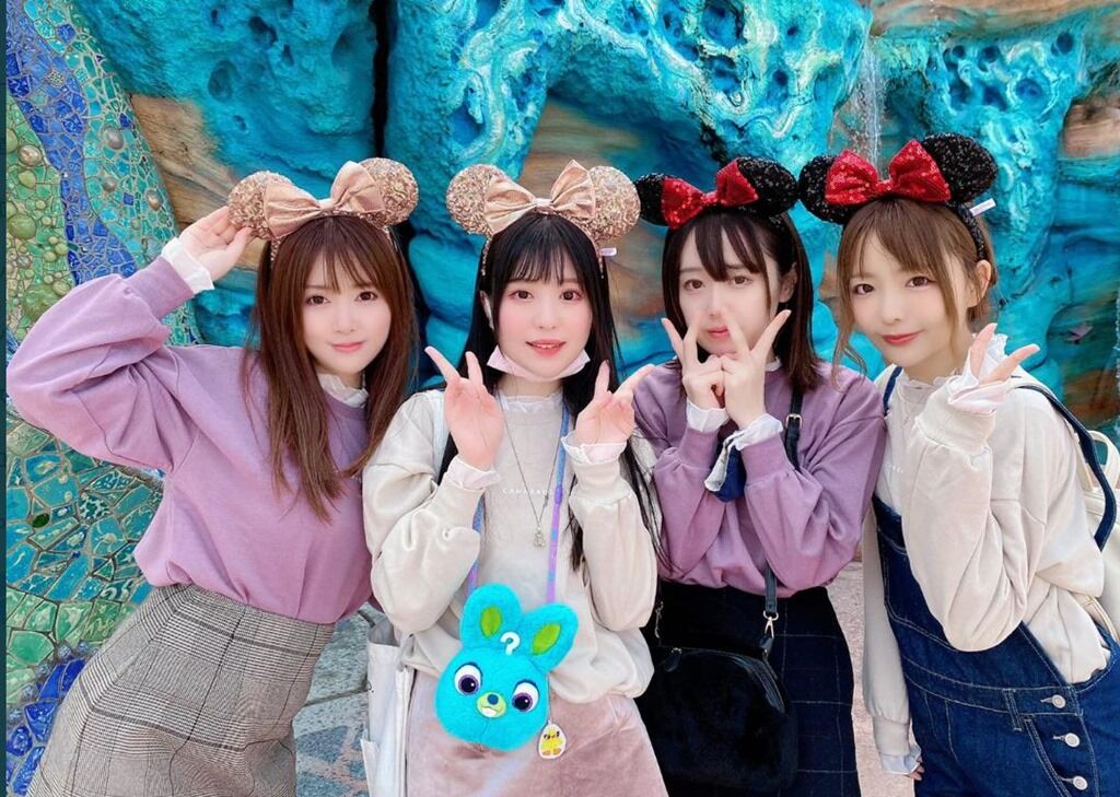 ニコ生 美人生主 もっちょん りーこ こいけもも 一ノ瀬あきな ディズニーデート 美女4人組にリスナー溜息 ニコ生 ユーチューブライブまとめ