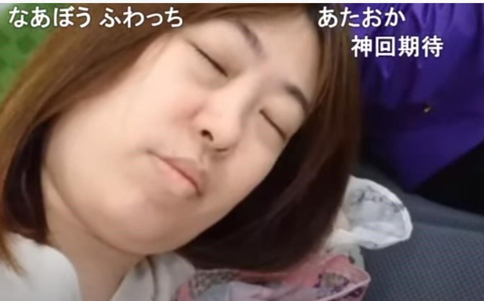 ニコ生 ストーカー配信者 ゆりあ 乗客と揉め電車を緊急停止させる 引けない喧嘩がある ニコ生 ユーチューブライブまとめ