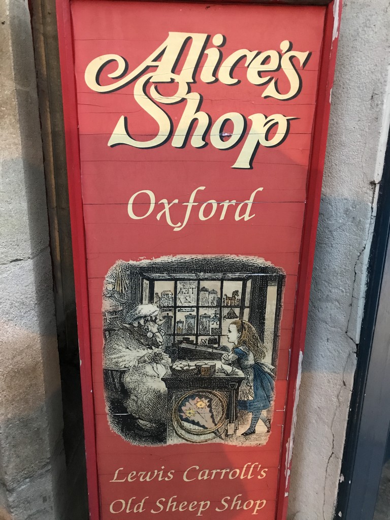 イギリス版バケットリストの旅 オックスフォード編その1 ハリーポッターの食堂 ニューヨーク 今んところブルックリン派です イギリス版バケットリストの旅 オックスフォード編その1 ハリーポッターの食堂 ニューヨーク 今んところブルックリン派です