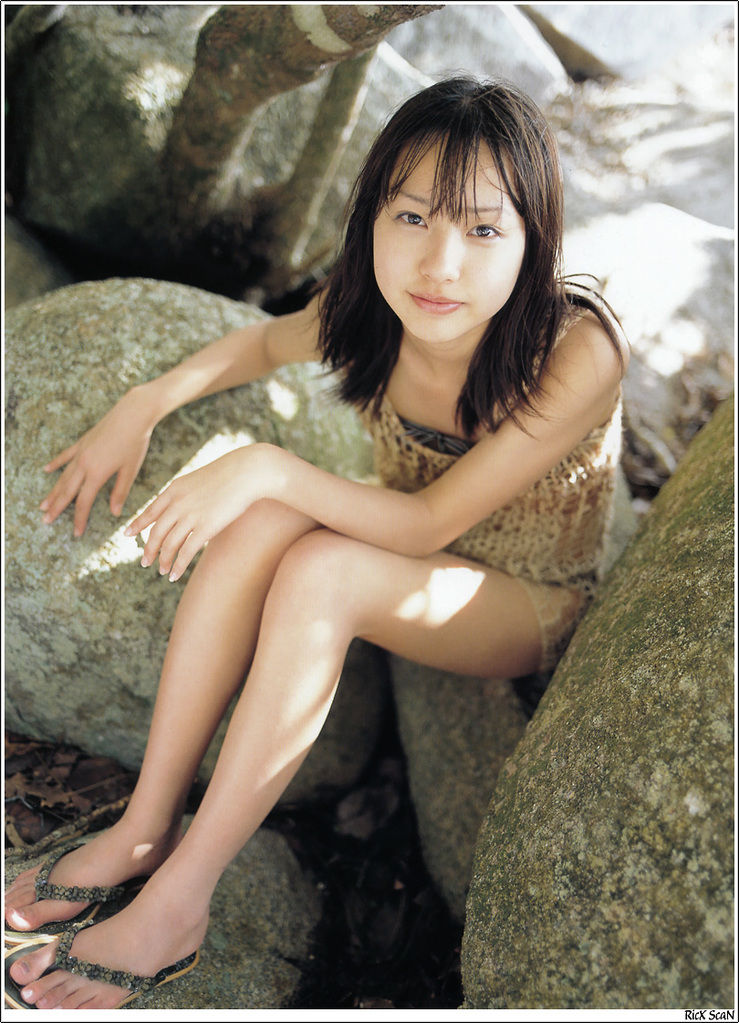 戸田恵梨香「nature」 2-2 : ほっこりグラビア・アイドル画像