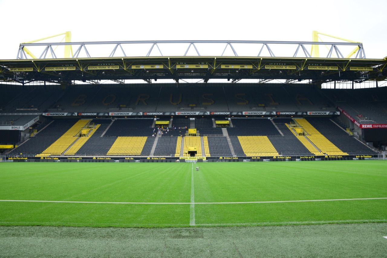 再び シグナル イドゥナ パーク 世界で学べ 青空教室