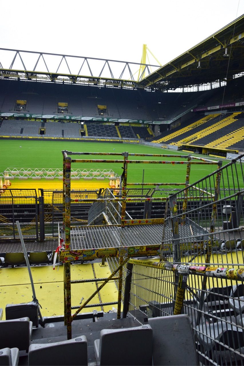 再び シグナル イドゥナ パーク 世界で学べ 青空教室