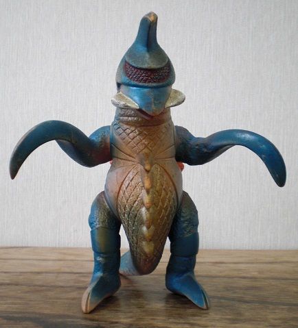 ブルマァク サイボーグ怪獣ガイガン スタンダードソフビ