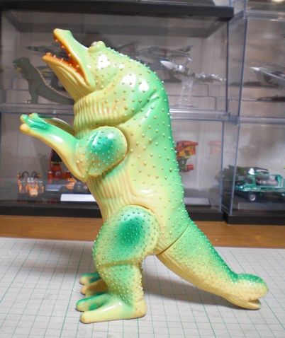 ブルマァク ガマクジラ スタンダードソフビ : クラウドベース
