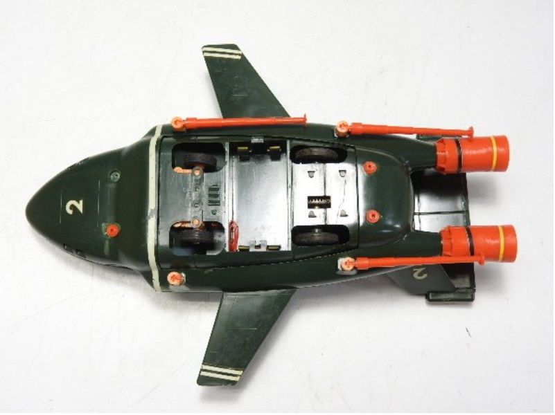 【特大】サンダーバード2号　プラモデル　イマイ宇宙科学シリーズ Amazon | プラモデル イマイ 電動走行 サンダーバード2号 ＜特大