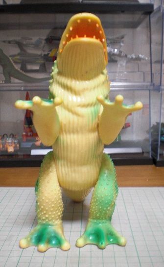 ブルマァク ガマクジラ スタンダードソフビ : クラウドベース ブルマァク ガマクジラ スタンダードソフビ : クラウドベース
