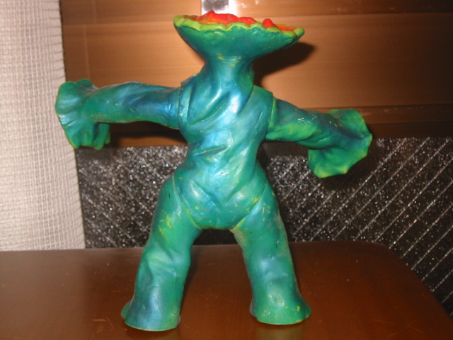 マルサン商店 キャプテンウルトラ バンデル星人 : クラウドベース