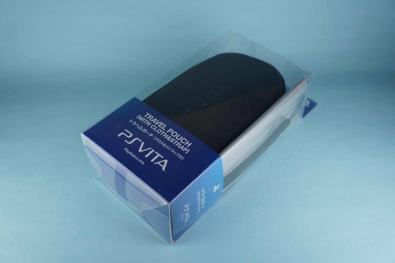 PlayStation Vita トラベルポーチ (クロス&ストラップ付き) (PCHJ-15005) g6bh9ry