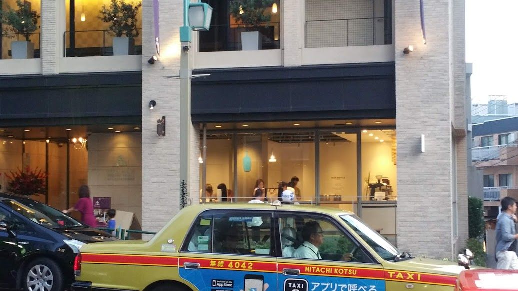 目黒駅 元スタバがあった場所に挑む ブルーボトルコーヒー 目黒カフェ 東京で読書と散歩三昧 時々ウェブ編集