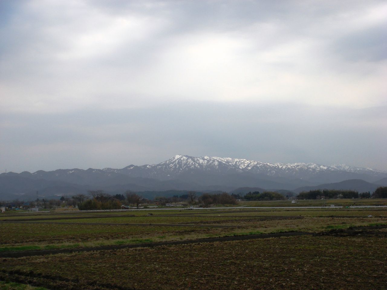 紫水晶を探しに ～五頭連峰の水晶～ : サルナシの掘り掘り日記 ～越後