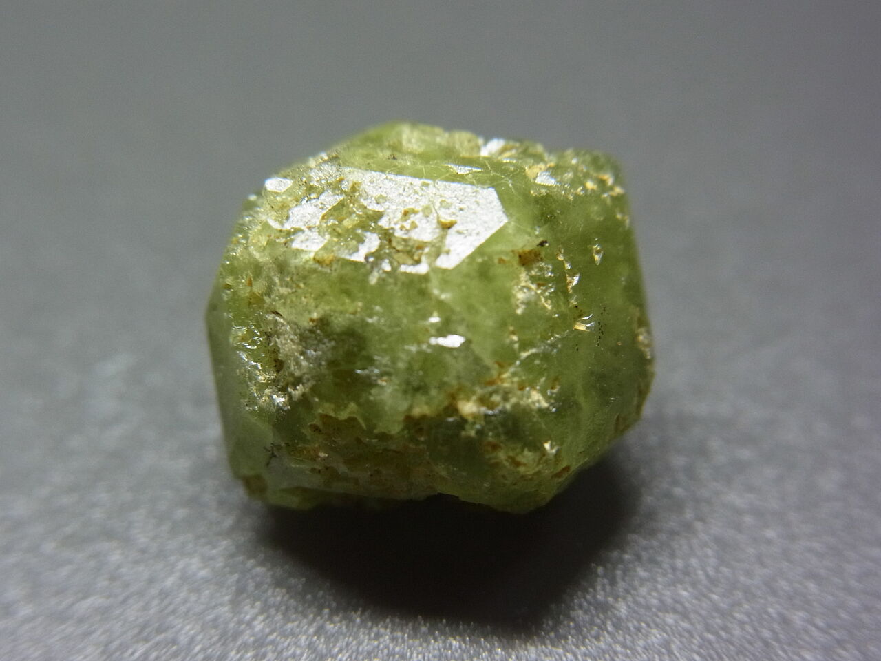 自然石 秩父産ガーネット