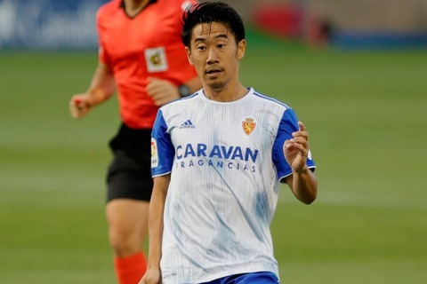 悲報 浪人状態 の香川真司と 王者 レバンドフスキをポーランド記者が比べてみた結果 サカクボ速報 サッカーまとめ 悲報 浪人状態 の香川真司と 王者 レバンドフスキをポーランド記者が比べてみた結果 サカクボ速報 サッカーまとめ