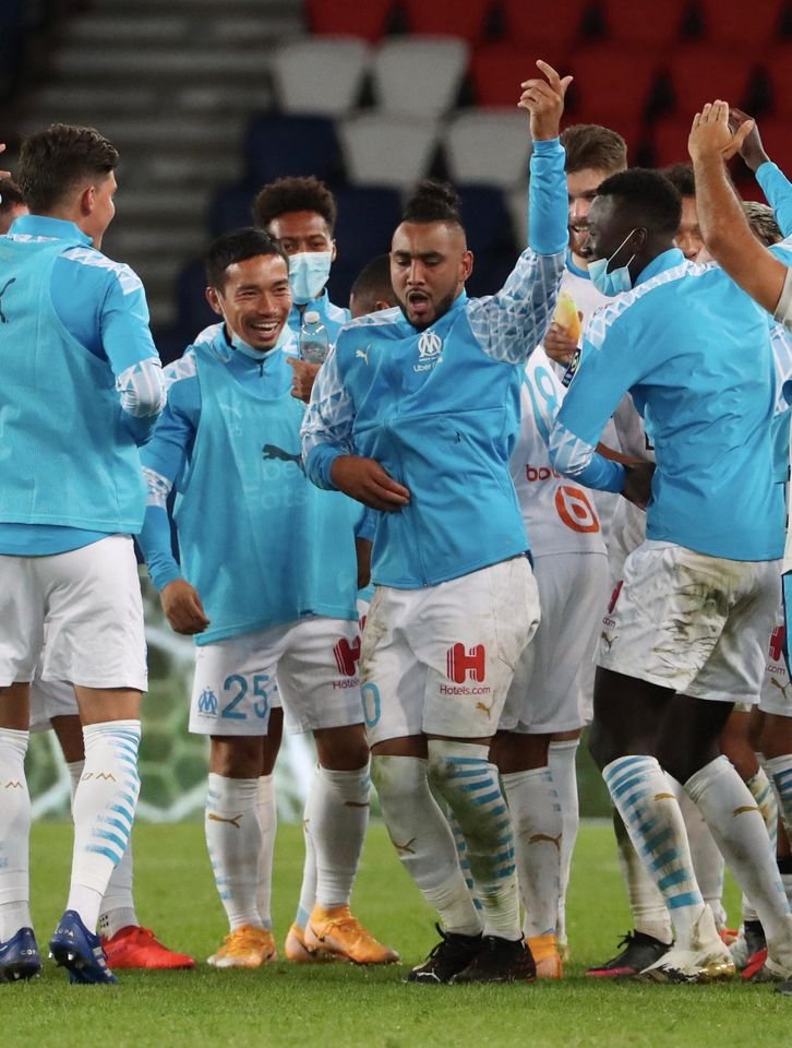 悲報 ネイマールさん大荒れ しかもディ マリアさん相手dfの後頭部につばを吐いてしまうwwww Gifあり サカクボ速報 サッカーまとめ