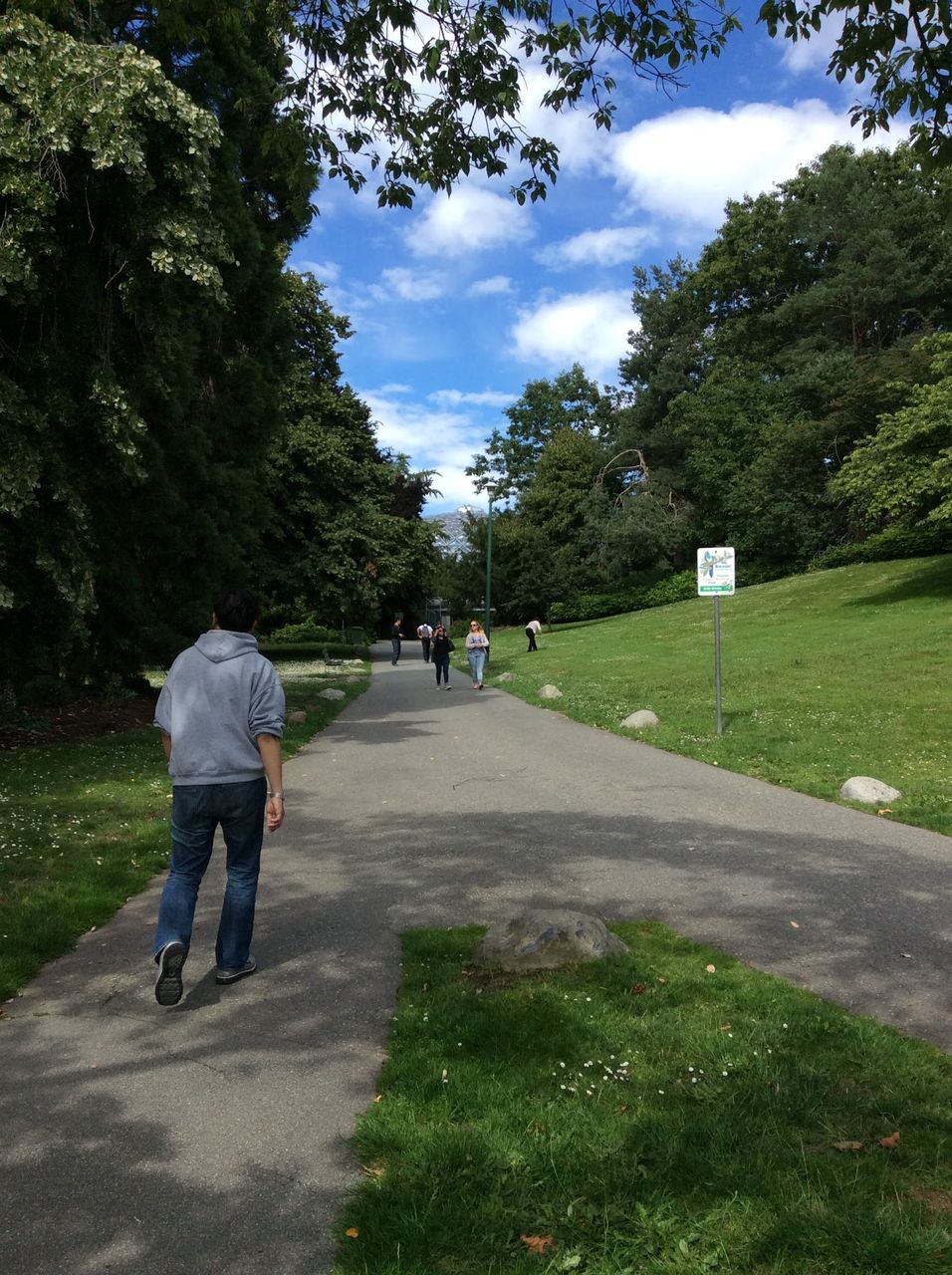 ウィスラーから車で2時間 美しすぎる町 バンクーバーを遊びつくしてみた ようへいスタイル ウィスラーから車で2時間 美しすぎる町 バンクーバーを遊びつくしてみた ようへいスタイル