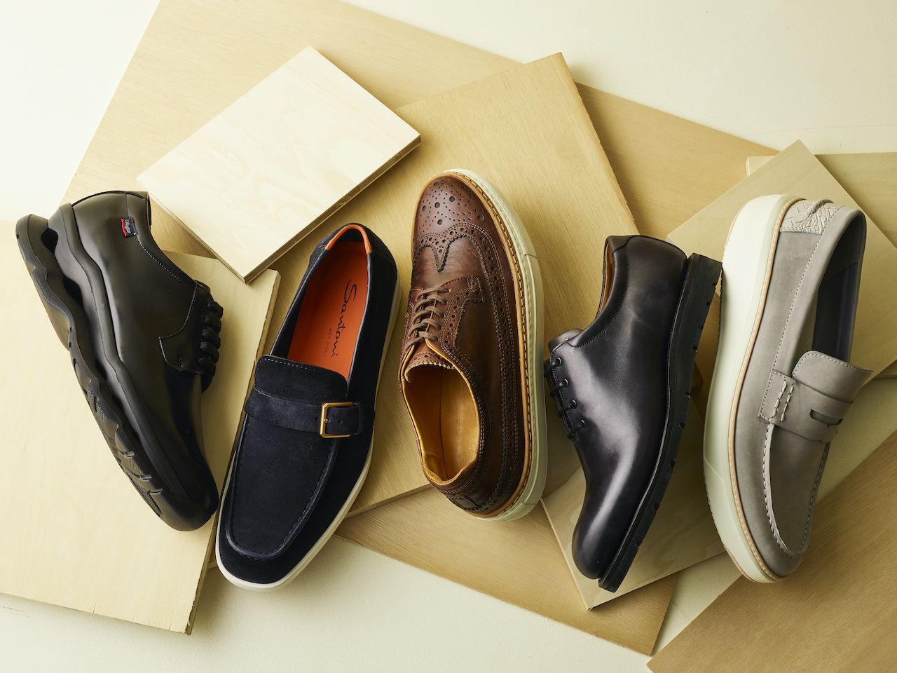 上品な見た目ながら履き心地も極上、才色兼備な大人のドレススニーカー5選今欲しい、大人が選ぶべきスニーカー（6） 豊かに生きる ごいすーアンテナ