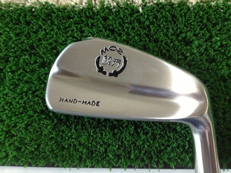 Golf：MOZ ブランドと剣持 : 五時脱自ブログ