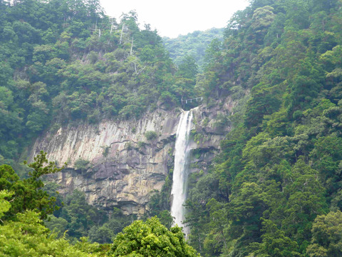 日本三名瀑の那智の滝