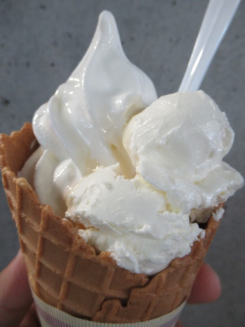 エスコンフィールド北海道 町村農場のワッフルパフェ