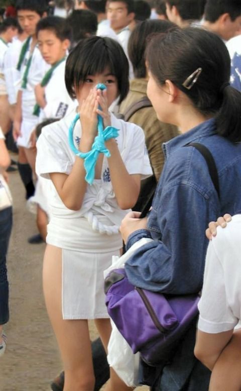 jc js 山笠少女 山笠　ふんどし少女  博多祇園山笠でふんどし少女の尻撮影、福岡県職員（３５）を懲戒処分 : ご機嫌速報