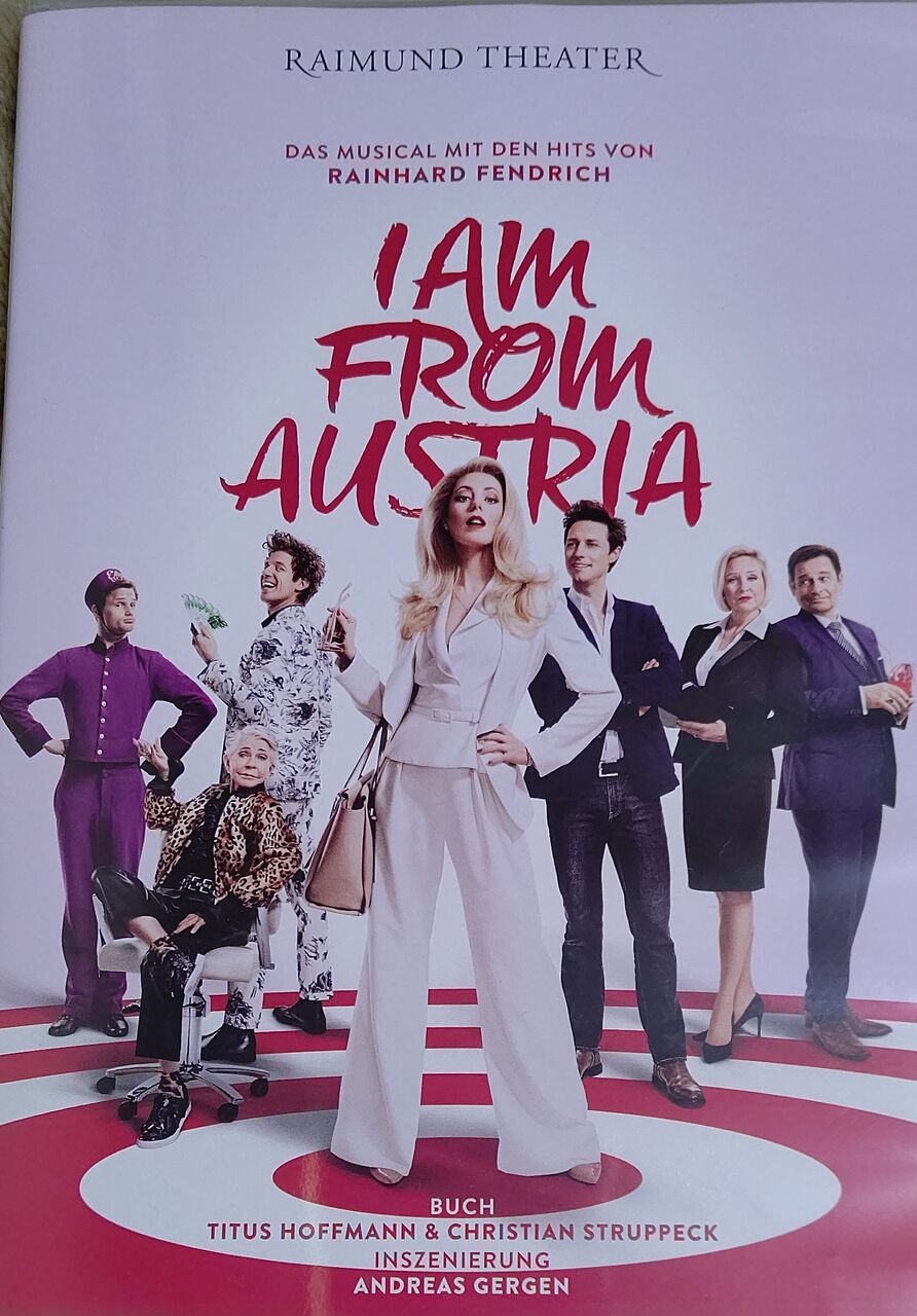 よくぞ宝塚色にまとめたな！ウィーン版「I AM FROM AUSTRIA」DVDを