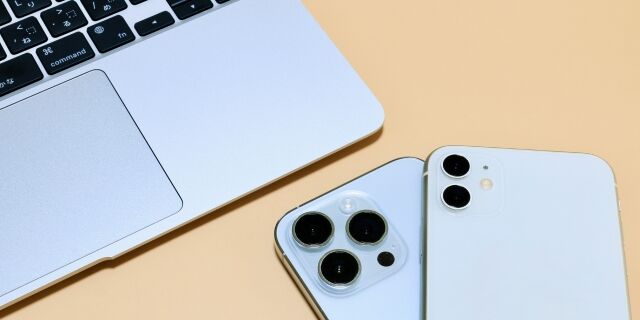 スマホ複数持ちしてる人ってたまにいるけど