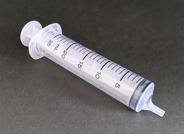 「性欲を満たすためにやった」体液を注射器に入れ17歳少女に発射した男を逮捕