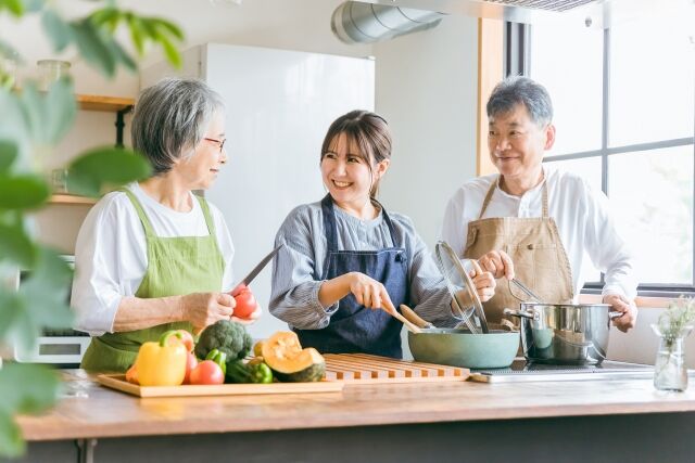 1人暮らしの高齢者、調理技術が低いと死亡リスクが倍以上に