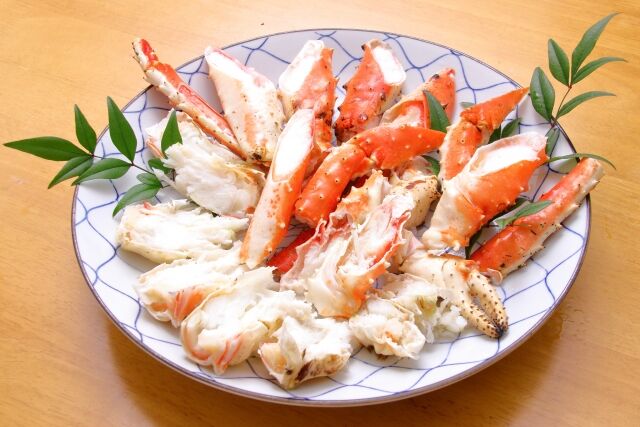 一人暮らしなのに冷凍のタラバガニ2キロ（25000円）買っちゃった…