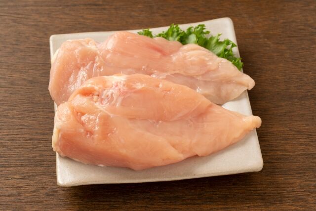 【悲報】鶏胸肉、どう頑張っても美味しくならない