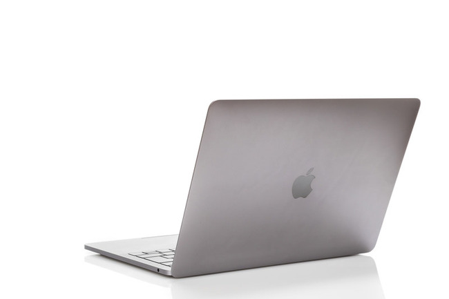 アップル、1000ドルを下回る低価格帯ノートパソコンに参入へ