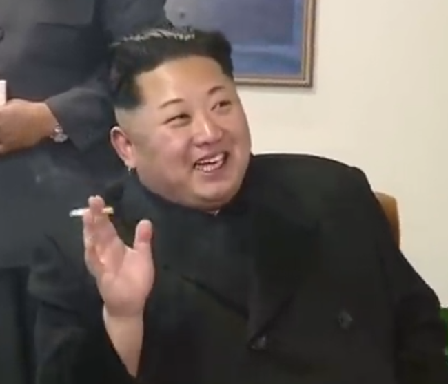 【悲報】金正恩さん、タバコ1日80本ｗｗｗｗｗｗｗｗｗ