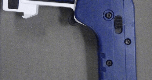 新聞で違法と知った玩具銃を署に届け出た男性、書類送検される